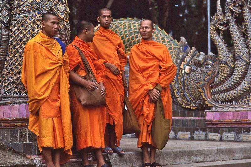 WT 0800 130-14 Thailand.jpg